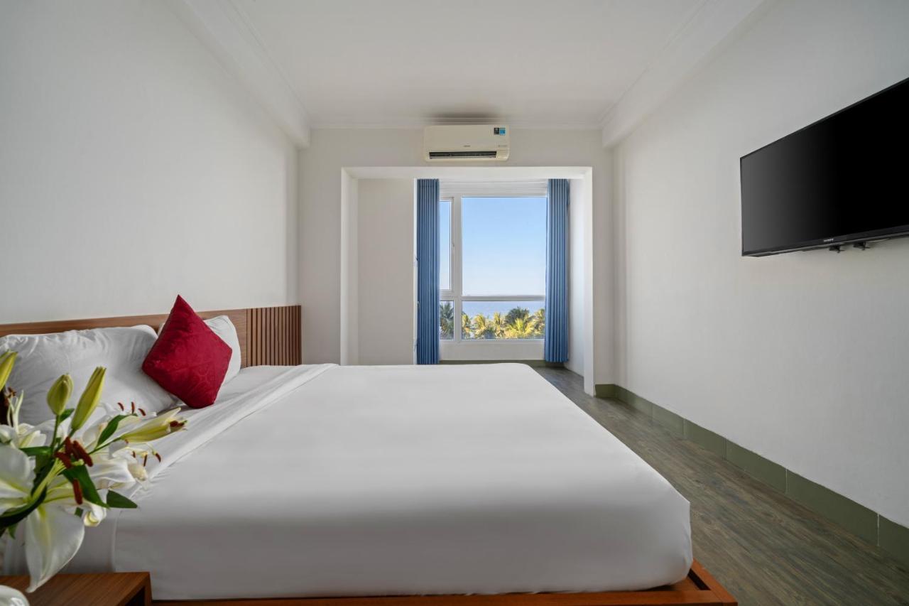 Nami Hotel Нячанг Екстер'єр фото