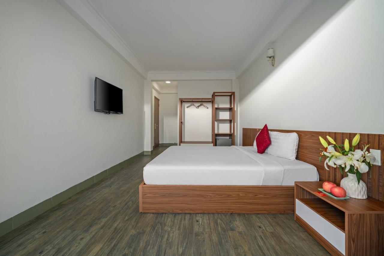 Nami Hotel Нячанг Екстер'єр фото