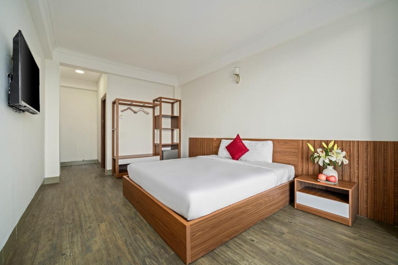 Nami Hotel Нячанг Екстер'єр фото