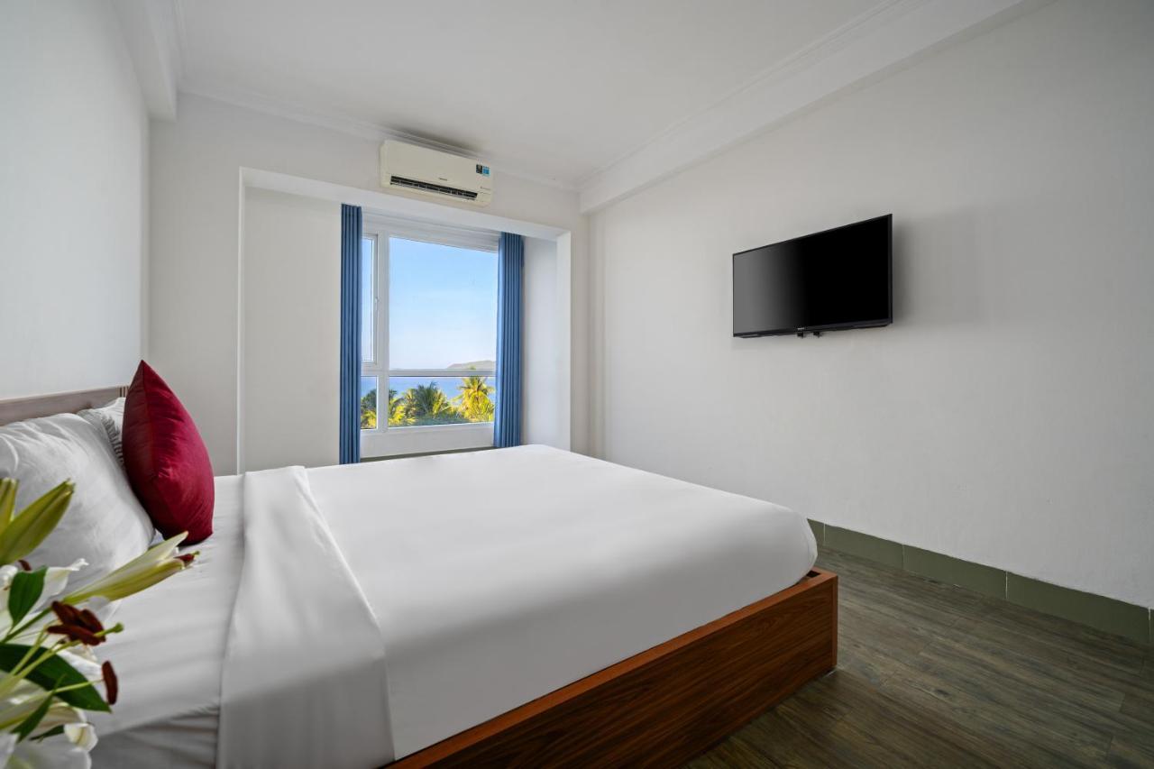 Nami Hotel Нячанг Екстер'єр фото
